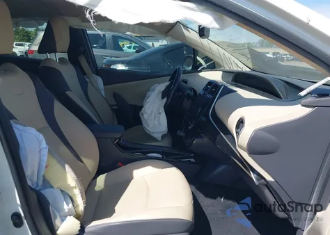 2016 Toyota Prius из США, поврежденный, VIN JTDKARFU3G3004797